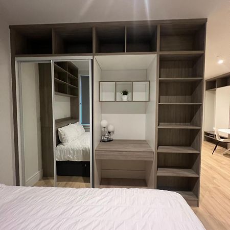London Heathrow Airport Apartment Voyager House Terminal 12345 - Ev Electric And Parking Available! Ґіллінґдон Екстер'єр фото